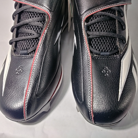 New Reebok sneakers with cleats - Picture 9 of 11